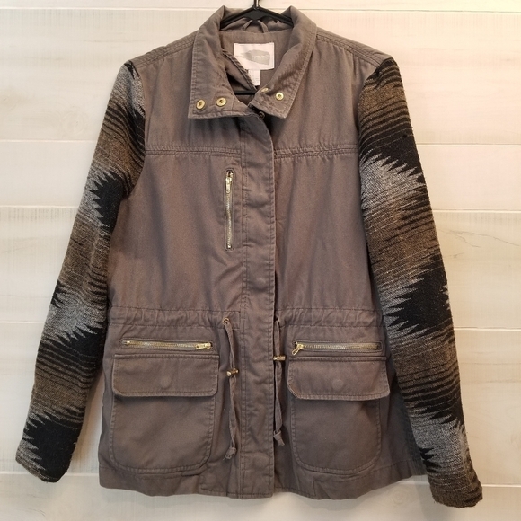 Forever 21 Jackets & Blazers - {S} Forever 21 Military Jacket Woven Pattern Sleeves